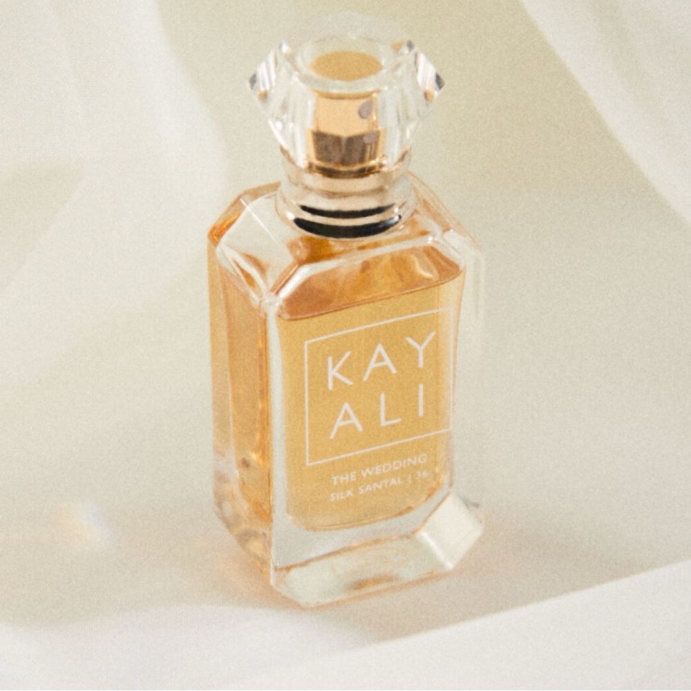 NEW✅Kayali Silk Santal - Picture 3 of 4
